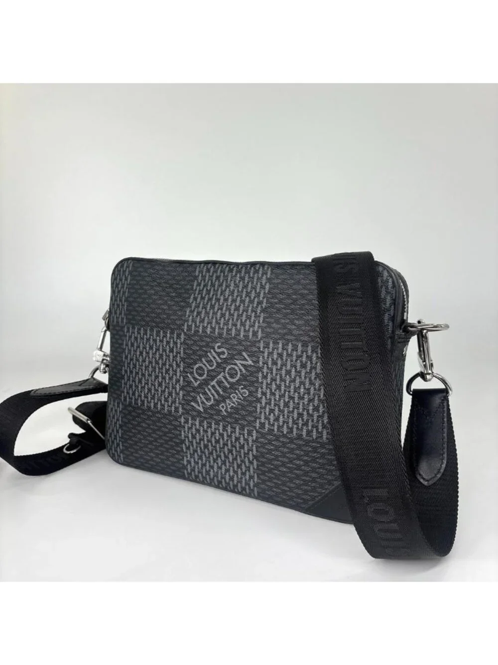 Louis Vuitton Damier Graphite Trio Messenger